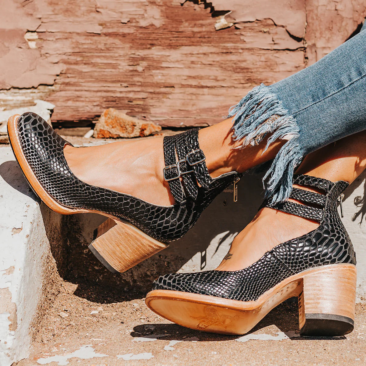 Ginevra - Zapatos de tacón alto con múltiples tiras y suela gruesa