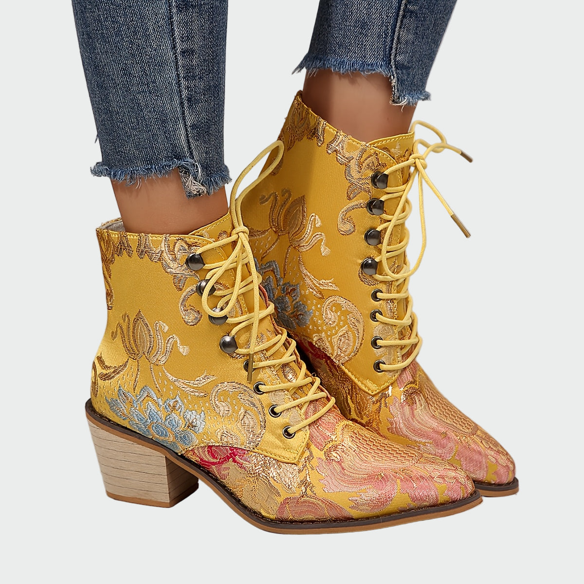 Botines de cuero con flores