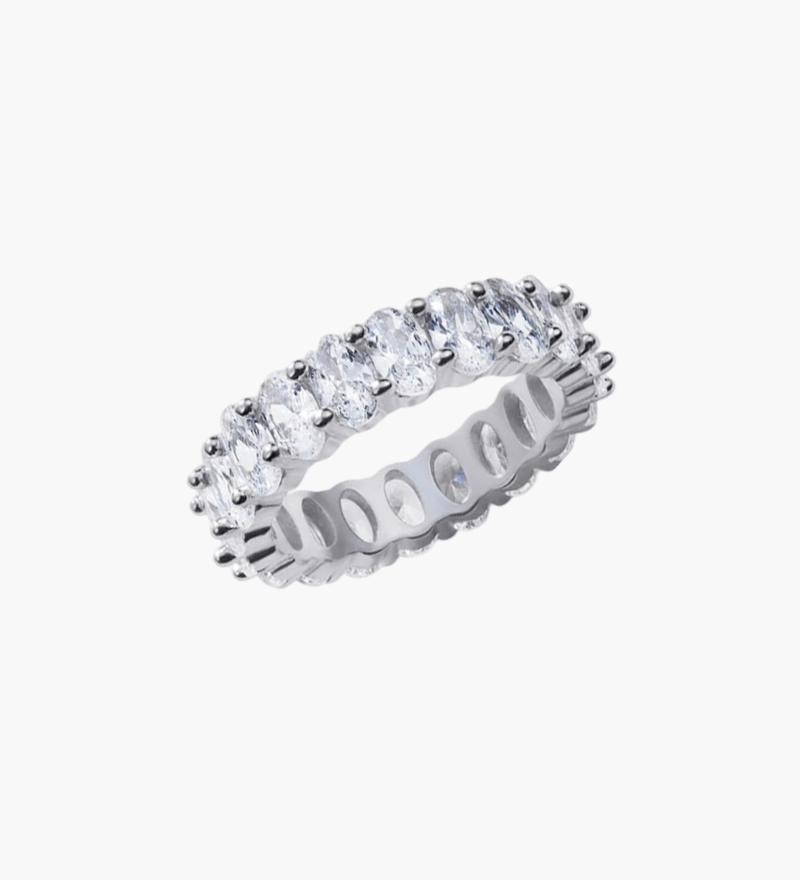 Anillo de corte ovalado