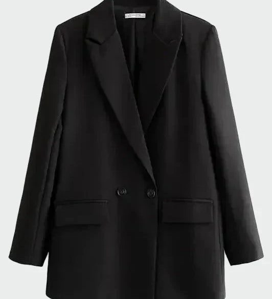 Abrigo Oversized con Línea Moderna