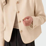 Blazer de línea elegante