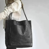 Elle - Bolsa de hombro clásica en piel