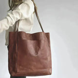 Elle - Bolsa de hombro clásica en piel