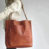 Elle - Bolsa de hombro clásica en piel